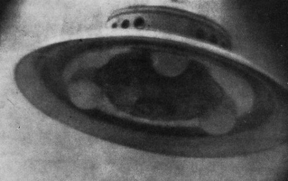 Adamski-esque style, circa 1952