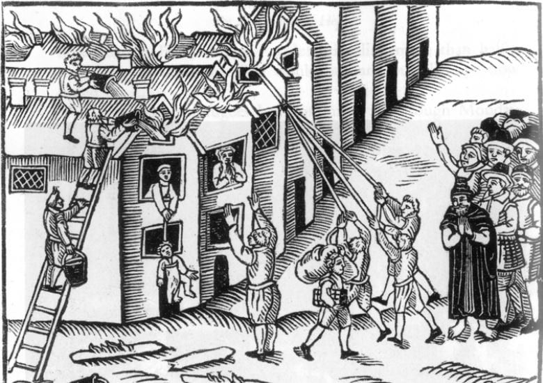 Pulling down houses during the fire